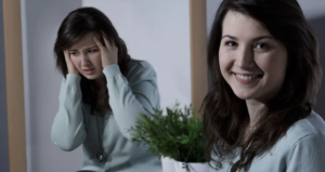 Mulher com transtorno bipolar